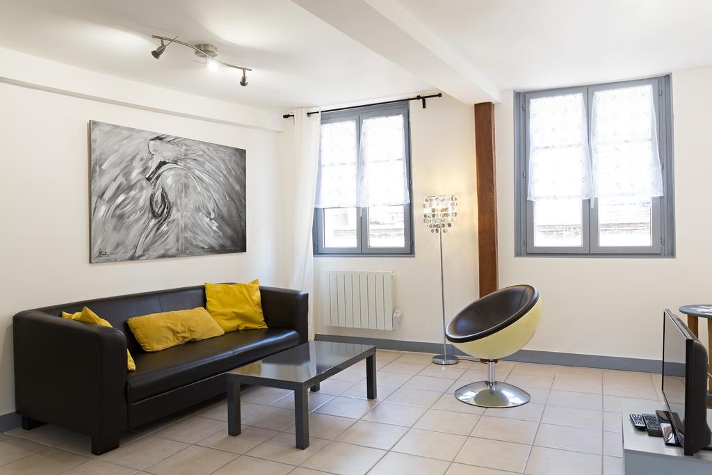 Appartement Moderne องเฟลอร์ ห้อง รูปภาพ